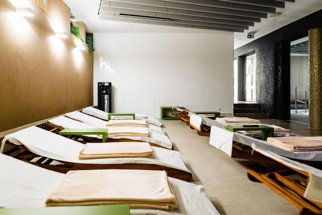 Apartmanovy Dom Familia Smokovec วิสโซเค ดาตรี ภายนอก รูปภาพ